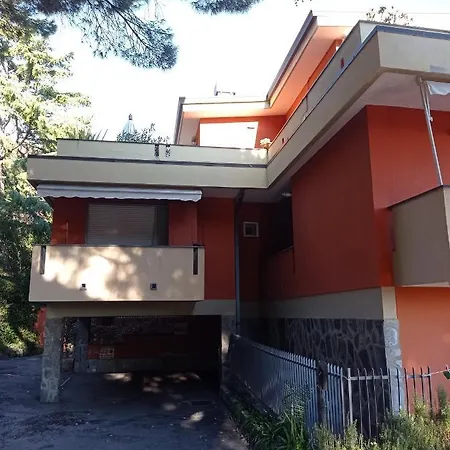Casa Baia Azzurra Апартаменты *